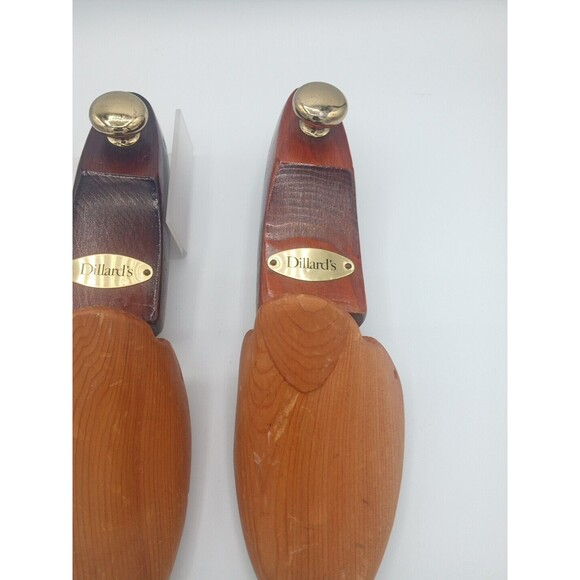 Set of 2  DILLARD'S Dillards Shoe Stretchers Wooden Shaper Small Mold - Picture 2 of 8